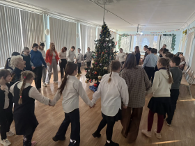 Новогоднее чудо от талантливых студентов!.