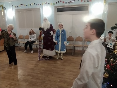 Новогодняя  тусовка для 5-7-х классов ..