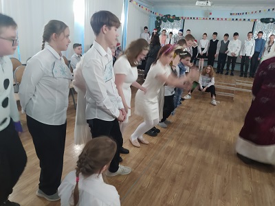 Новогодняя  тусовка для 5-7-х классов ..